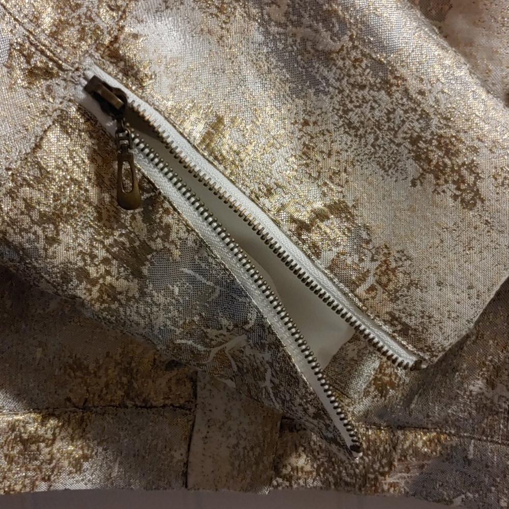 Gold waist zipper jacket - Picture 2 of 4